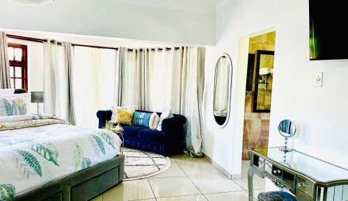 Superior King Room