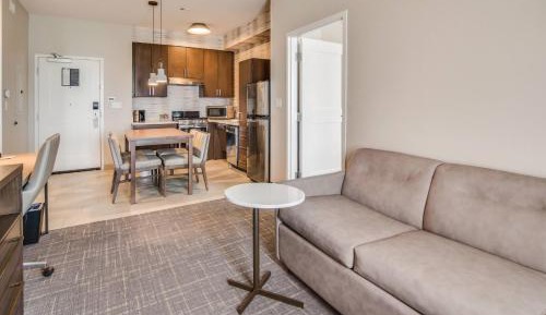 Two-Bedroom Suite