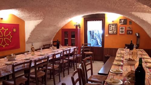 Quadruple Room with Mountain View and Shared Bathroom