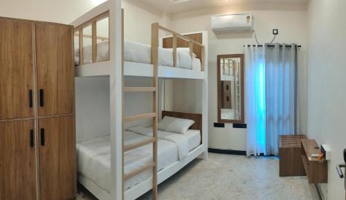 Male Dormitory Room