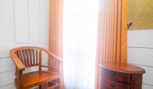 RedDoorz Double Room