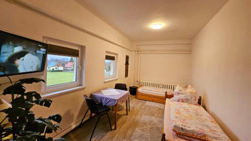 One-Bedroom Apartment with Garden View