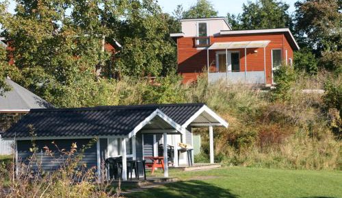 Economy Cottage with Shared Bathroom