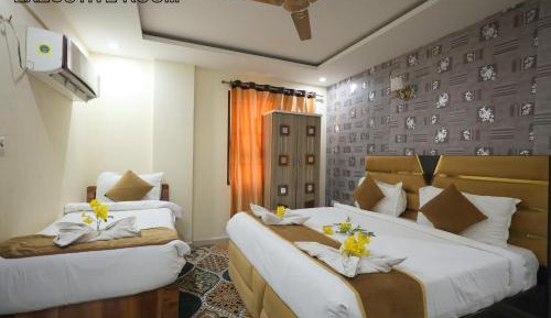 Luxury Triple Room