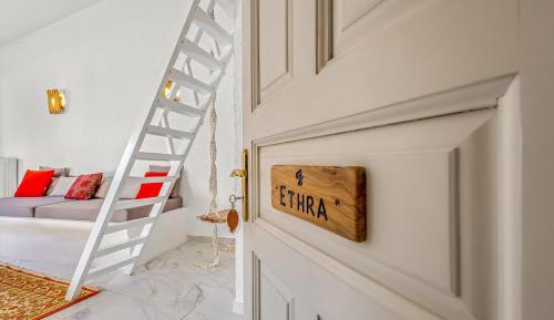 Apartment - Split Level