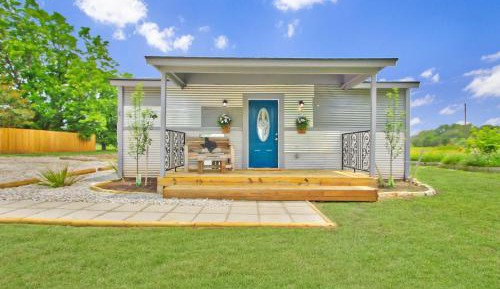 One-Bedroom Holiday Home