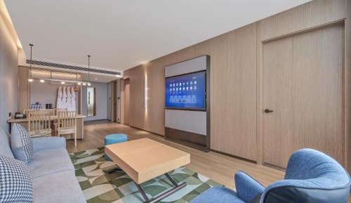 Leisure Suite