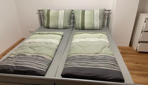 Deluxe Double Room with Shower