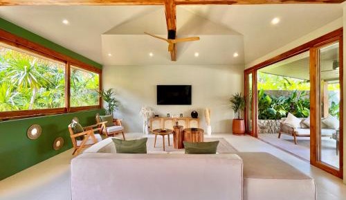 Deluxe Villa