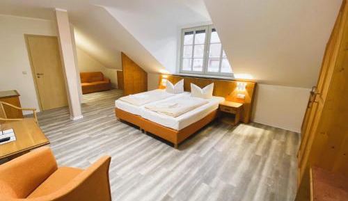 Large Double Room