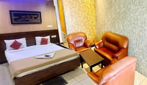 Deluxe Suite