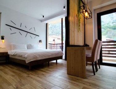 King Suite with Spa Bath