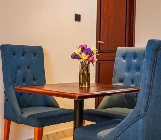 Deluxe Family Suite