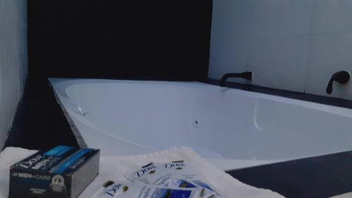 One-Bedroom Apartment with Spa Bath