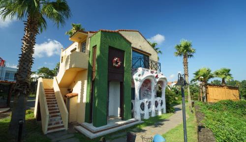 Double Room 2