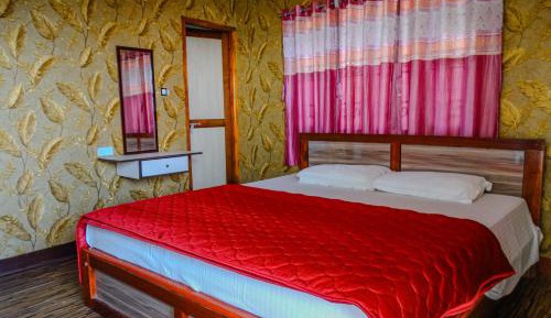 Suite with Mountain View