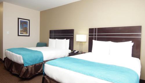 Queen Room with Two Queen Beds - Non-Smoking