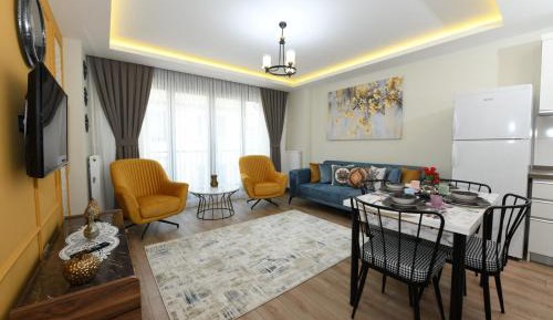 Apartment with City View
