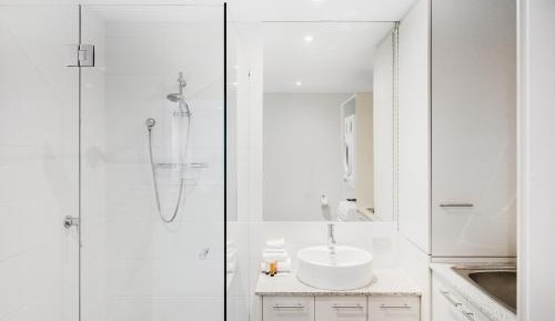 Two Bedroom Deluxe Marina Apartment