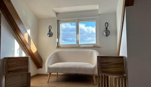 Double or Twin Room with Mountain View