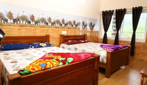 Four-Bedroom Holiday Home