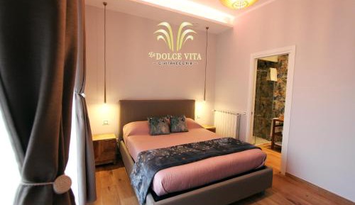 Deluxe Double Room with Balcony and Sea View