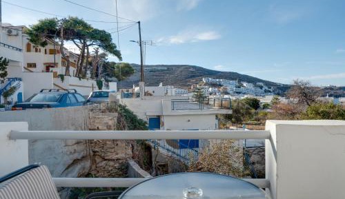 Superior One-Bedroom Apartment with Balcony
