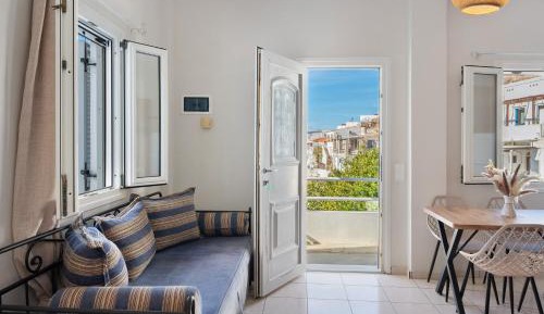 Superior One-Bedroom Apartment with Balcony