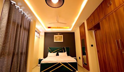 Two-Bedroom Deluxe Apartment