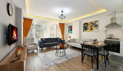 Apartment with City View