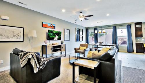 Four-Bedroom Holiday Home