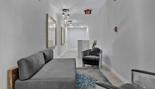 Two-Bedroom Deluxe Apartment