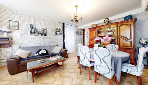 Two-Bedroom Holiday Home