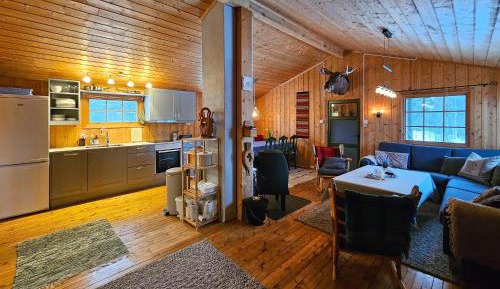 Three-Bedroom Holiday Home 