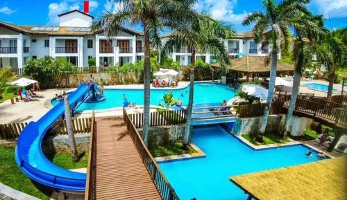 Three-Bedroom Apartment with Balcony