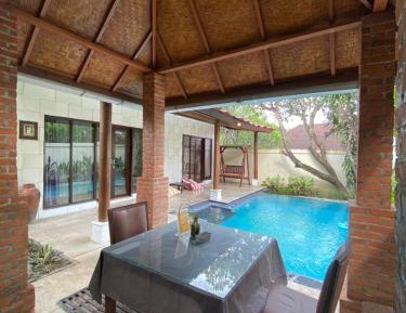 One-Bedroom Villa