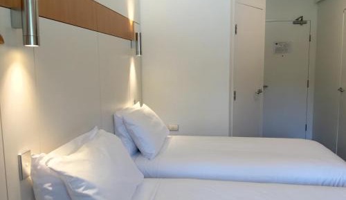 Standard Twin Room with Two Twin Beds