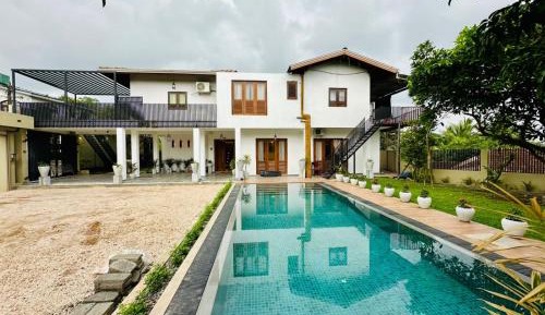 Double Room with Pool View