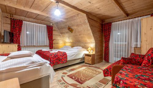 Two-Bedroom Apartment with Mountain View