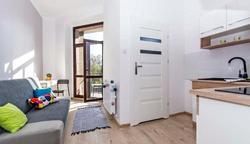 One-Bedroom Apartment