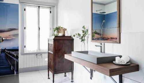 Queen Room with Pool View