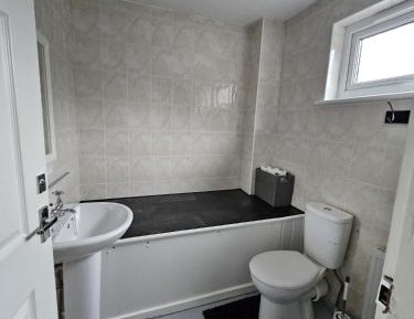Single Room with Shared Bathroom