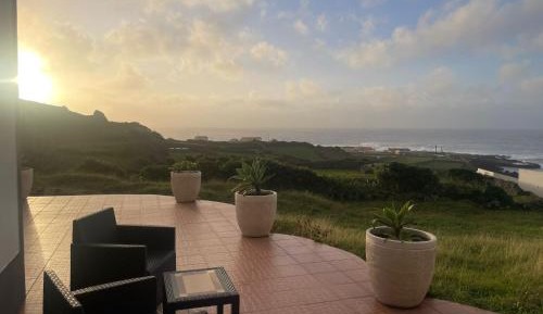 One-Bedroom Apartment - Oceanfront