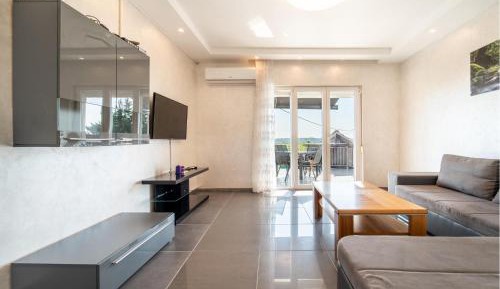 Four-Bedroom Holiday Home
