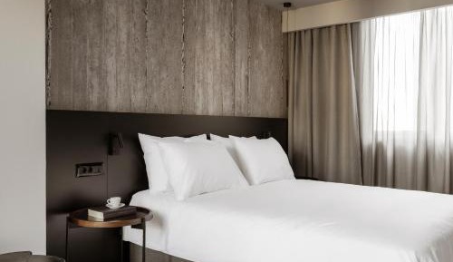 Junior Suite with Balcony