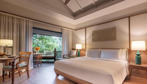 Premier Garden View Room