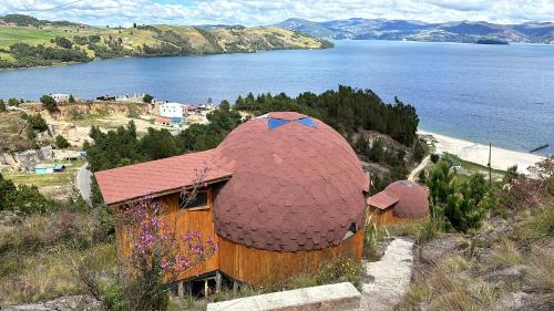 Deluxe Double or Twin Room with Lake View