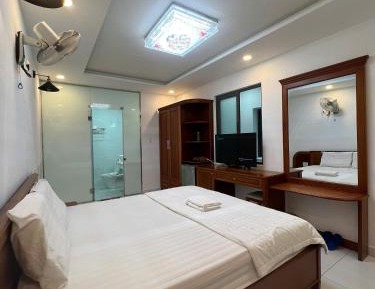 Standard King Room