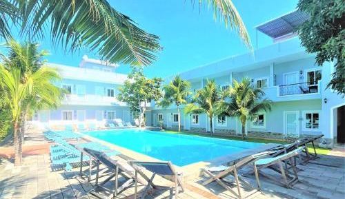 Twin Room with Pool View