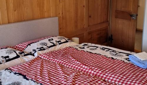 Double Room with Shared Bathroom